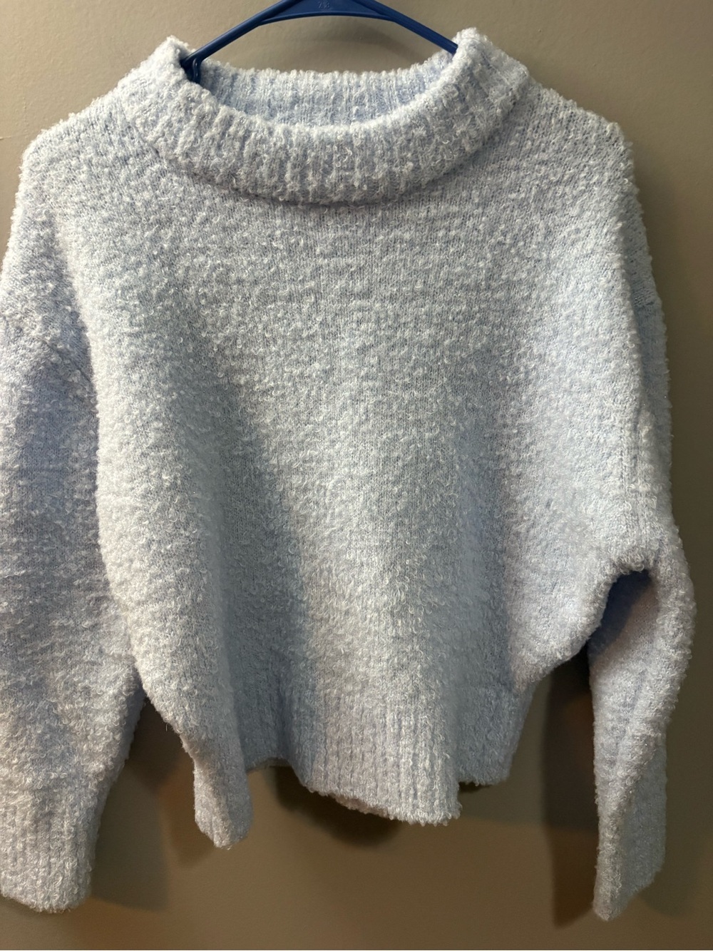 Cozy Bouclé Turtleneck Sweater - Light Blue